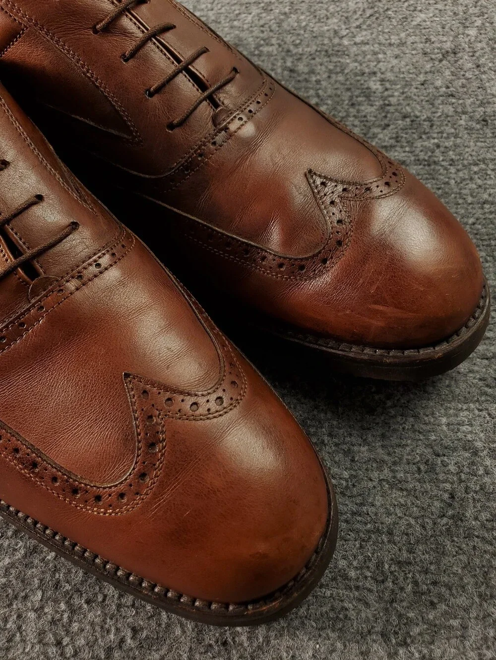 Salvatore Ferragamo Wingtip Oxford Shoes Mens 13D Cognac Brown Leather Brogue
